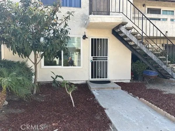 17425 Arrow  #25, Fontana, CA 92335