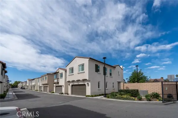 202 Bonita Lane, Rialto, CA 92376