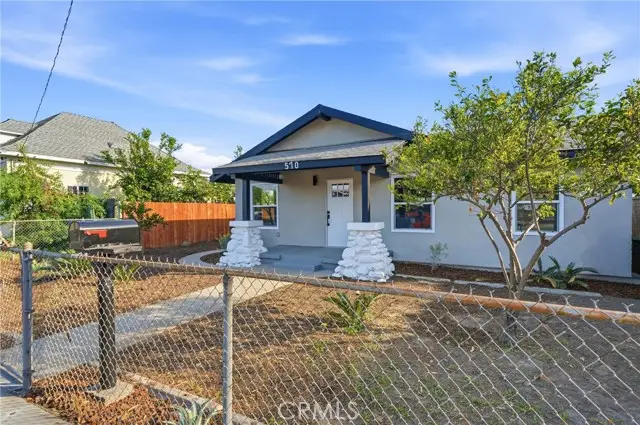 570 9th, Pomona, CA 91766 - #2