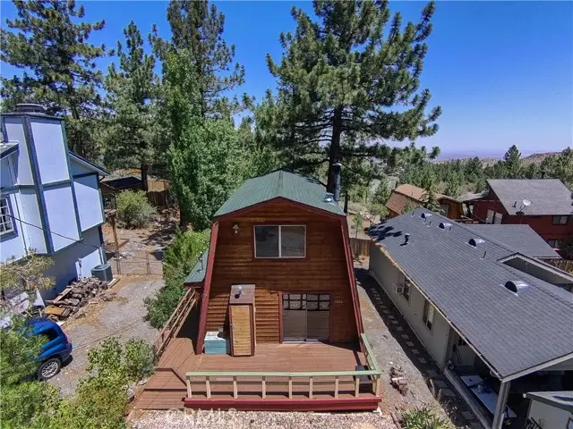 2068 Slippery Elm, Wrightwood, CA 92397 - #2