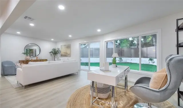 4040 Lehman, La Crescenta, CA 91214 - #3