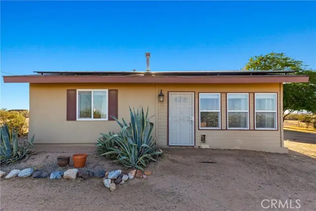 1040 Jackalope Avenue, Joshua Tree, CA 92252 - #2