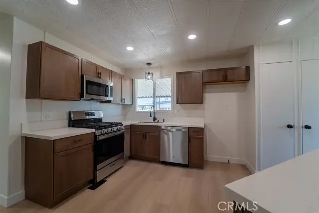 16447 Wimbleton Court, Victorville, CA 92395 - #2