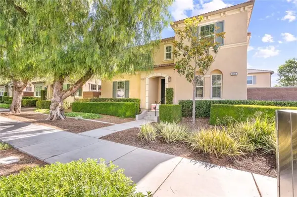 8511 Founders Grove, Chino, CA 91708