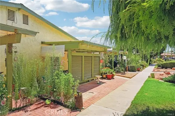 199 Summit View Drive  #B, Calimesa, CA 92320