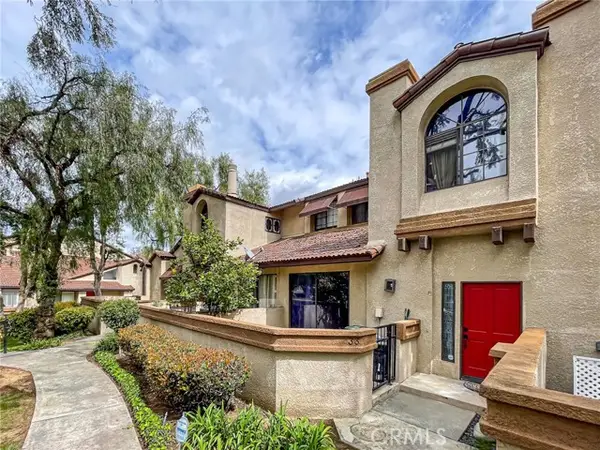 33 Wildflower Place, Pomona, CA 91766