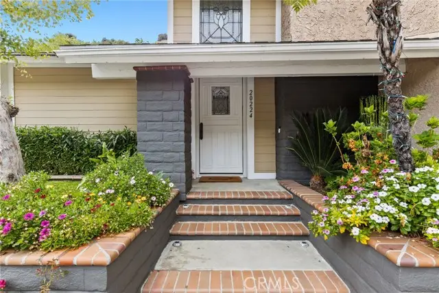 20224 Chapter, Woodland Hills, CA 91364 - #3
