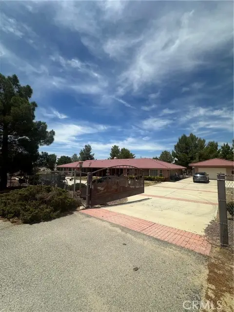 16728 Shirwaun, Apple Valley, CA 92307