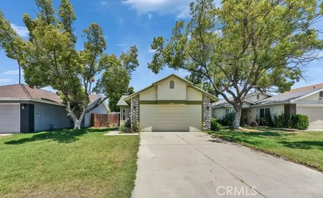 16268 Barbee St, Fontana, CA 92336 - #1