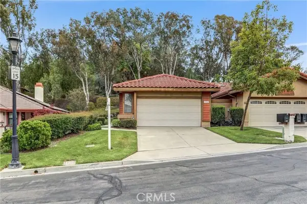 1762 Del Prado, Pomona, CA 91768