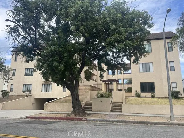 121 Wilson  #103, Pasadena, CA 91106