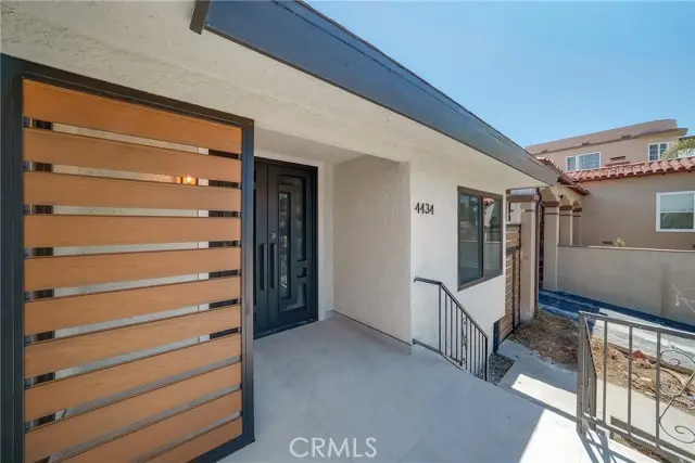 4434 59th, Los Angeles, CA 90043 - #3