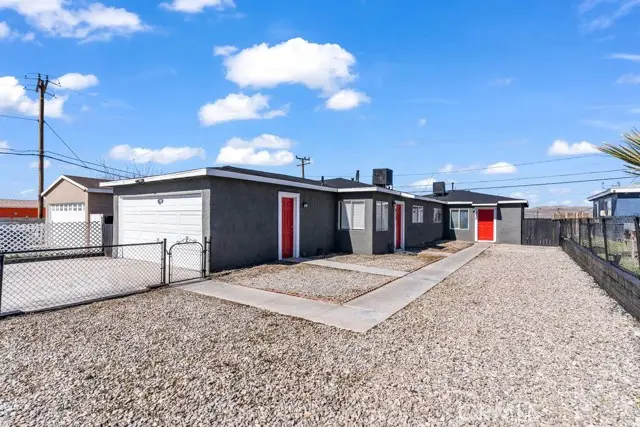 813 Fredricks Street, Barstow, CA 92311 - #2