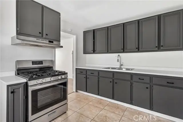 813 Fredricks Street, Barstow, CA 92311 - #3