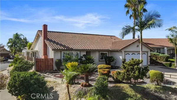 2580 Robinhood, Orange, CA 92867