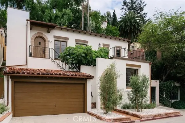 2050 Las Palmas Avenue, Los Angeles, CA 90068