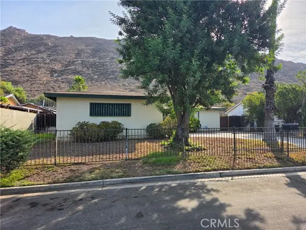 5901 Paramount Drive, Riverside, CA 92509