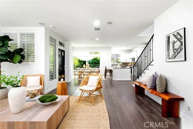 10523 Selkirk Lane, Los Angeles, CA 90077 - #1