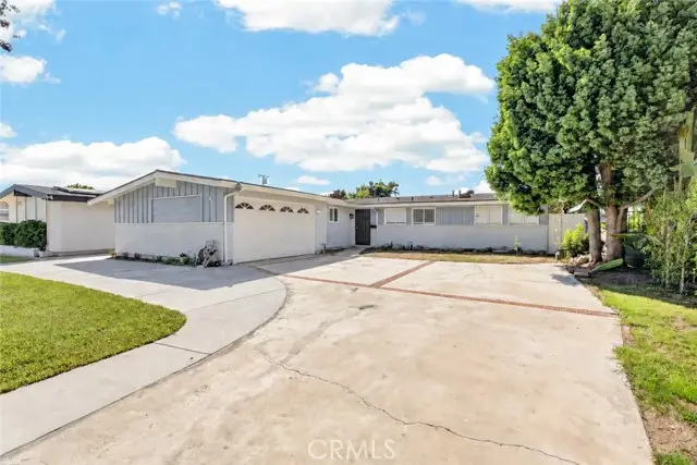 645 Eastbury Avenue, Covina, CA 91723 - #2