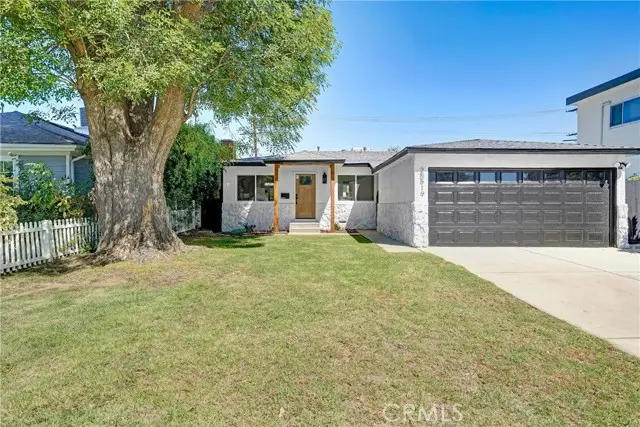 20919 Costanso Street, Woodland Hills, CA 91364 - #1