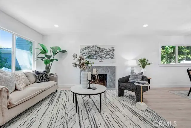 20919 Costanso Street, Woodland Hills, CA 91364 - #3