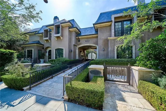 633 Lake  #4, Pasadena, CA 91106 - #2