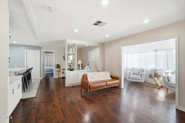 91 Via Gabilan  #91, Camarillo, CA 93012 - Image #2