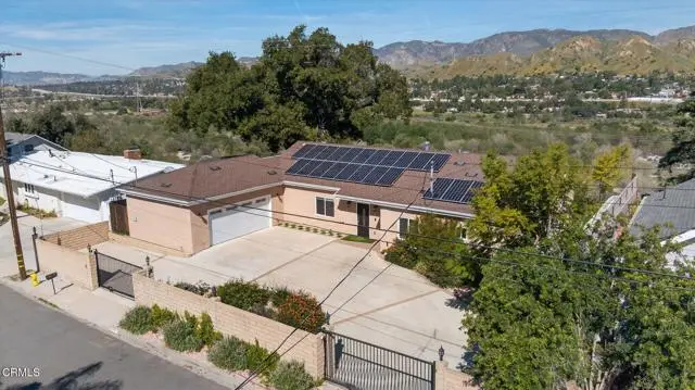 10755 Wheatland Avenue, Sunland, CA 91040 - #1