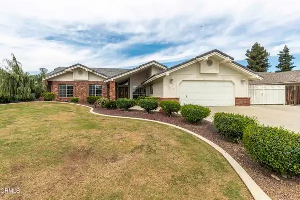 7608 Darrin Avenue, Bakersfield, CA 93308