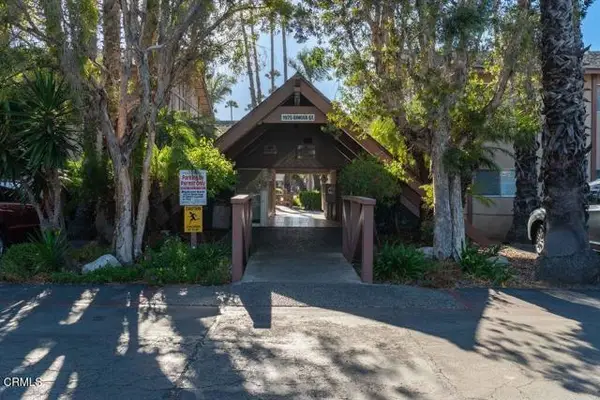 1925 Ginger Street  #104, Oxnard, CA 93036