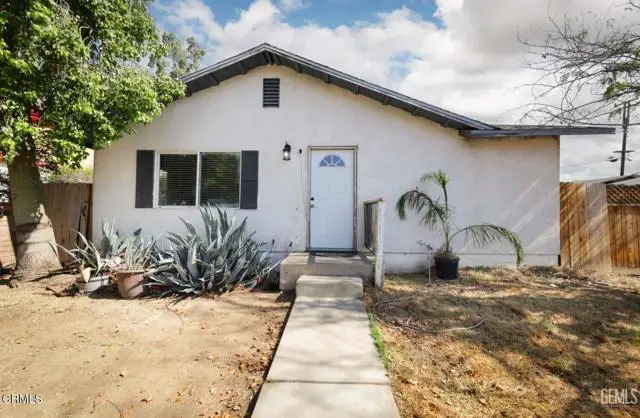 818 Decatur, Bakersfield, CA 93308 - #2
