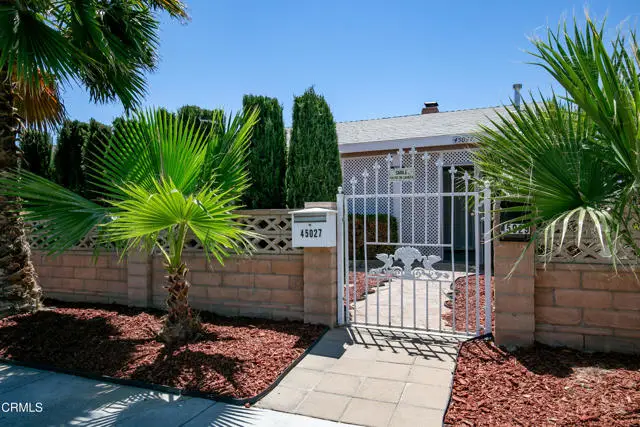 45027 Division Street, Lancaster, CA 93535 - #2