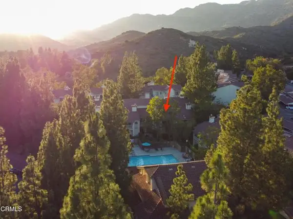 684 Sutton Crest Trail  #TL107, Oak Park, CA 91377