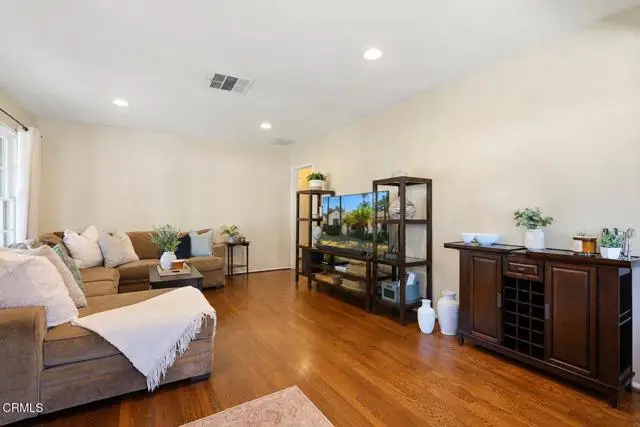 6929 Oak Park Avenue, Van Nuys, CA 91406 - #3