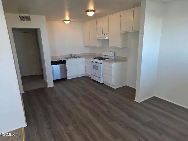 2500 El Dorado Avenue  #B, Oxnard, CA 93033 - #3