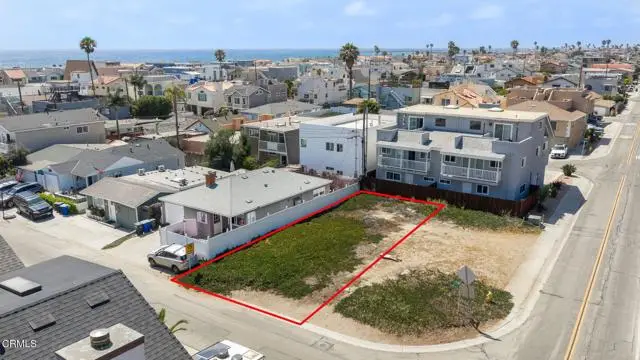 157 Santa Monica Avenue, Oxnard, CA 93035 - #2