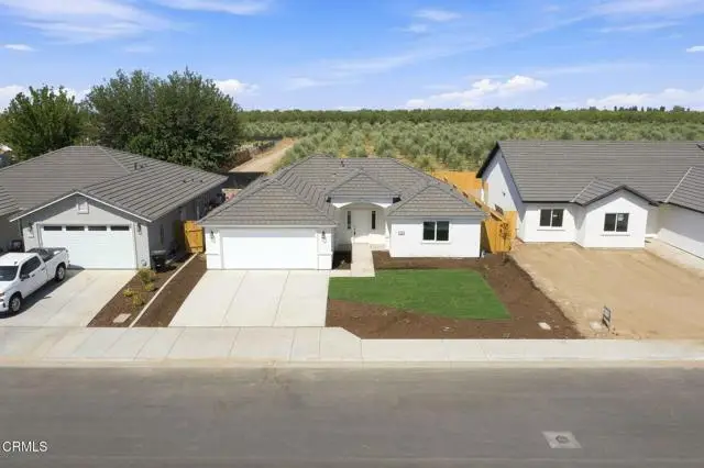 609 Lawford Street, Shafter, CA 93263 - #1