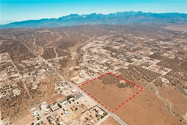 9602 Cedar Street, Phelan, CA 92371 - #3