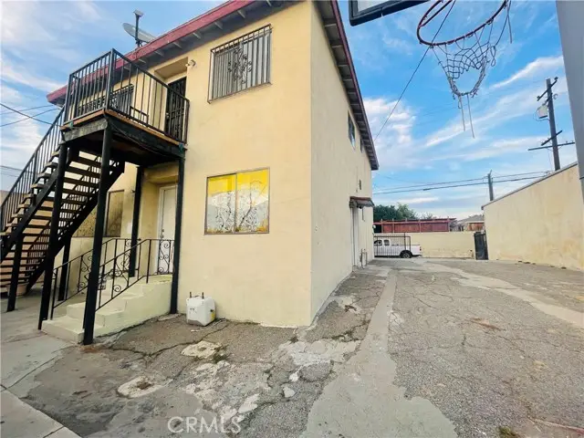 5609 Beverly Boulevard, East Los Angeles, CA 90022 - Image #2