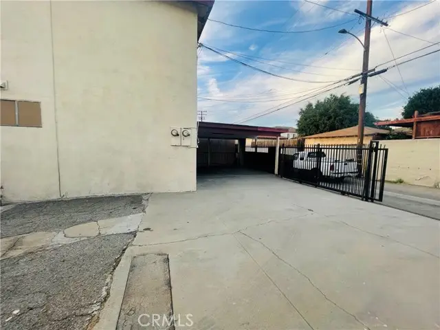 5609 Beverly Boulevard, East Los Angeles, CA 90022 - Image #3