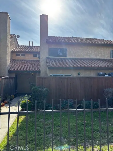 16595 Upland  #E, Fontana, CA 92335