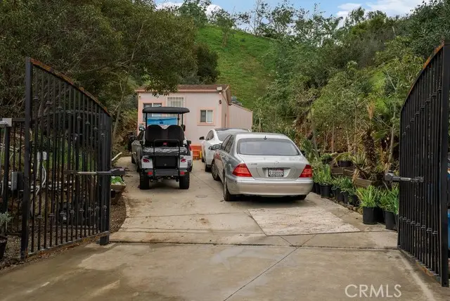 10200 Willow Springs, Sunland, CA 91040 - Image #3