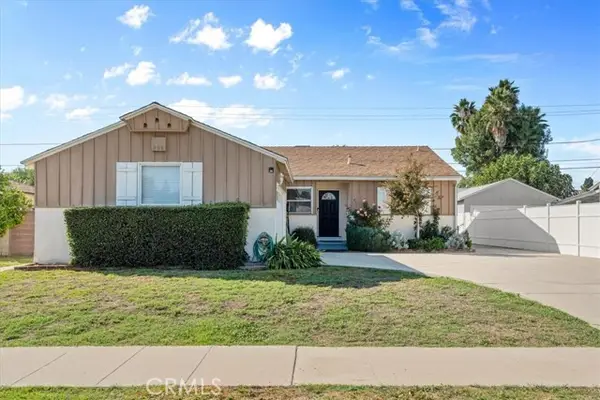 8131 Garden Grove, Reseda, CA 91335