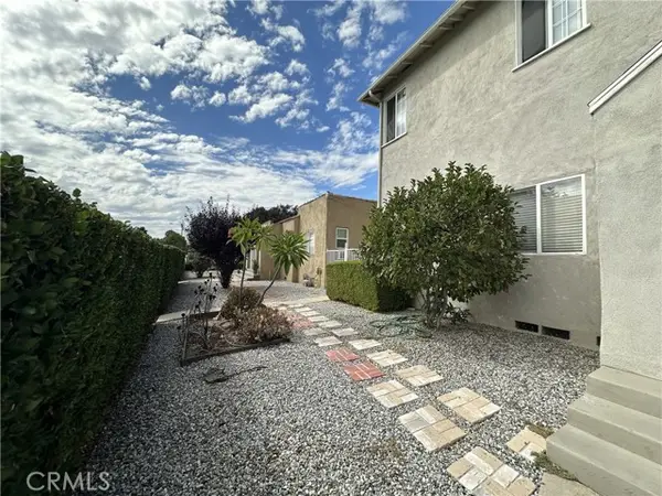 1111 Alhambra Rd, Alhambra, CA 91801