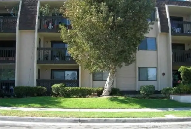 24001 Neece Avenue  #7, Torrance, CA 90505 - Image #2
