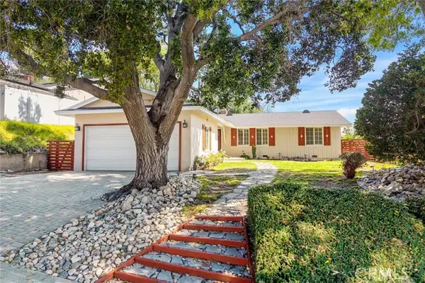 5010 Boston, La Crescenta, CA 91214