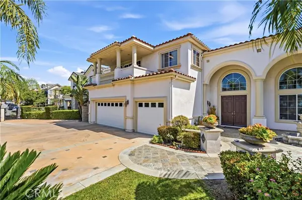 17601 Edgewood, Yorba Linda, CA 92886