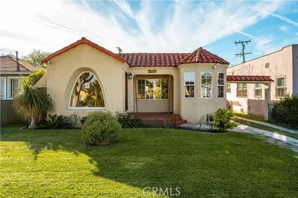 9933 San Anselmo, South Gate, CA 90280