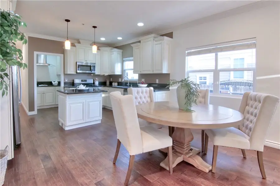 320 Fremont Avenue, Alhambra, CA 91801 - #2