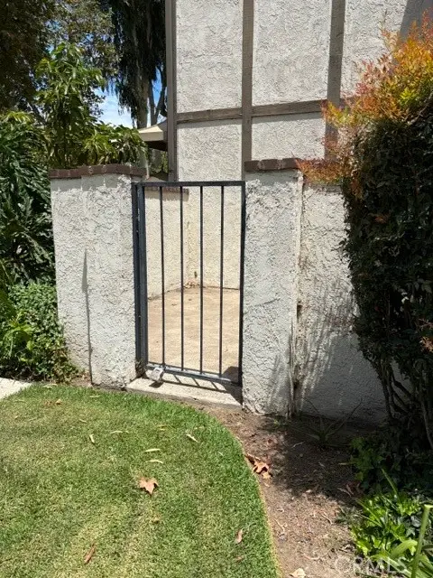 105 Rosewood Court  #5, Ontario, CA 91764 - #3